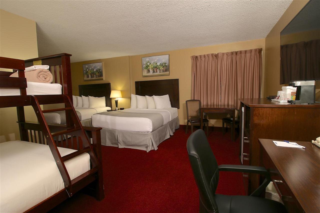 Hotel Clarion Pointe Medicine Hat Exteriér fotografie