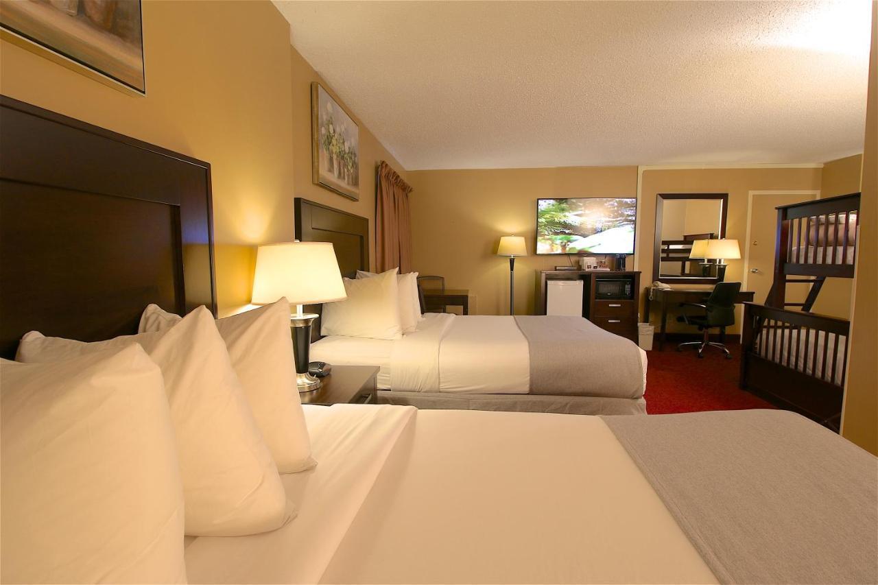 Hotel Clarion Pointe Medicine Hat Exteriér fotografie