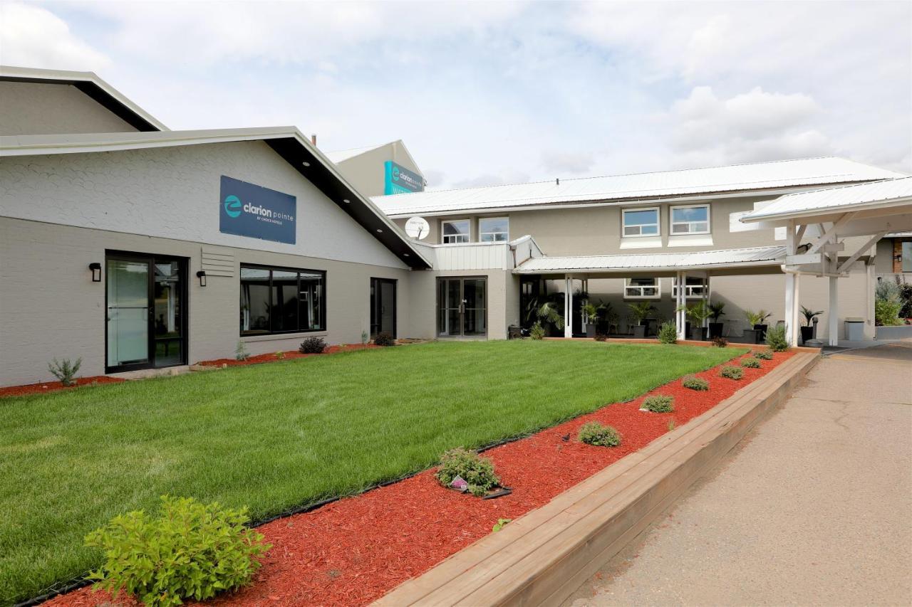 Hotel Clarion Pointe Medicine Hat Exteriér fotografie