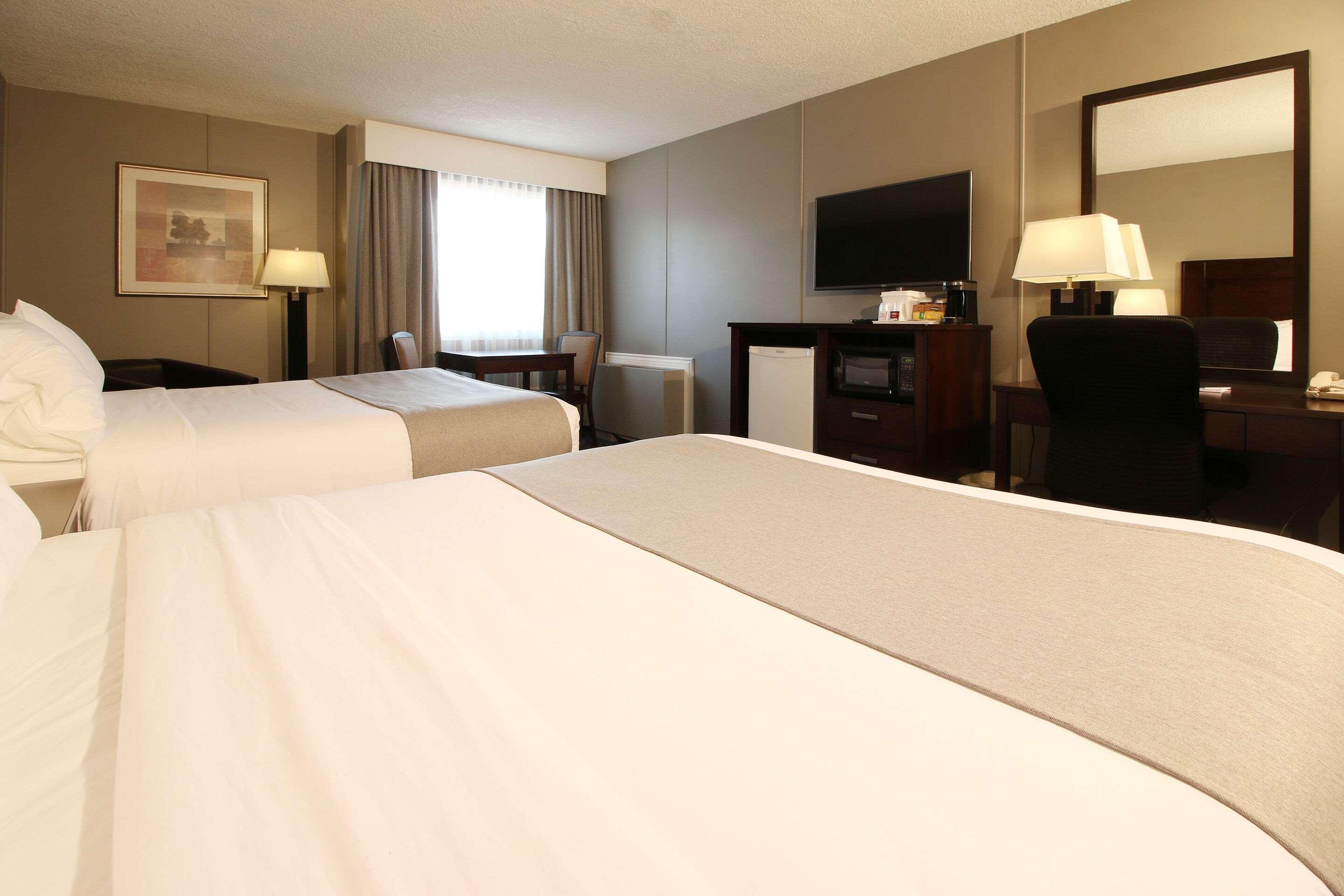 Hotel Clarion Pointe Medicine Hat Exteriér fotografie