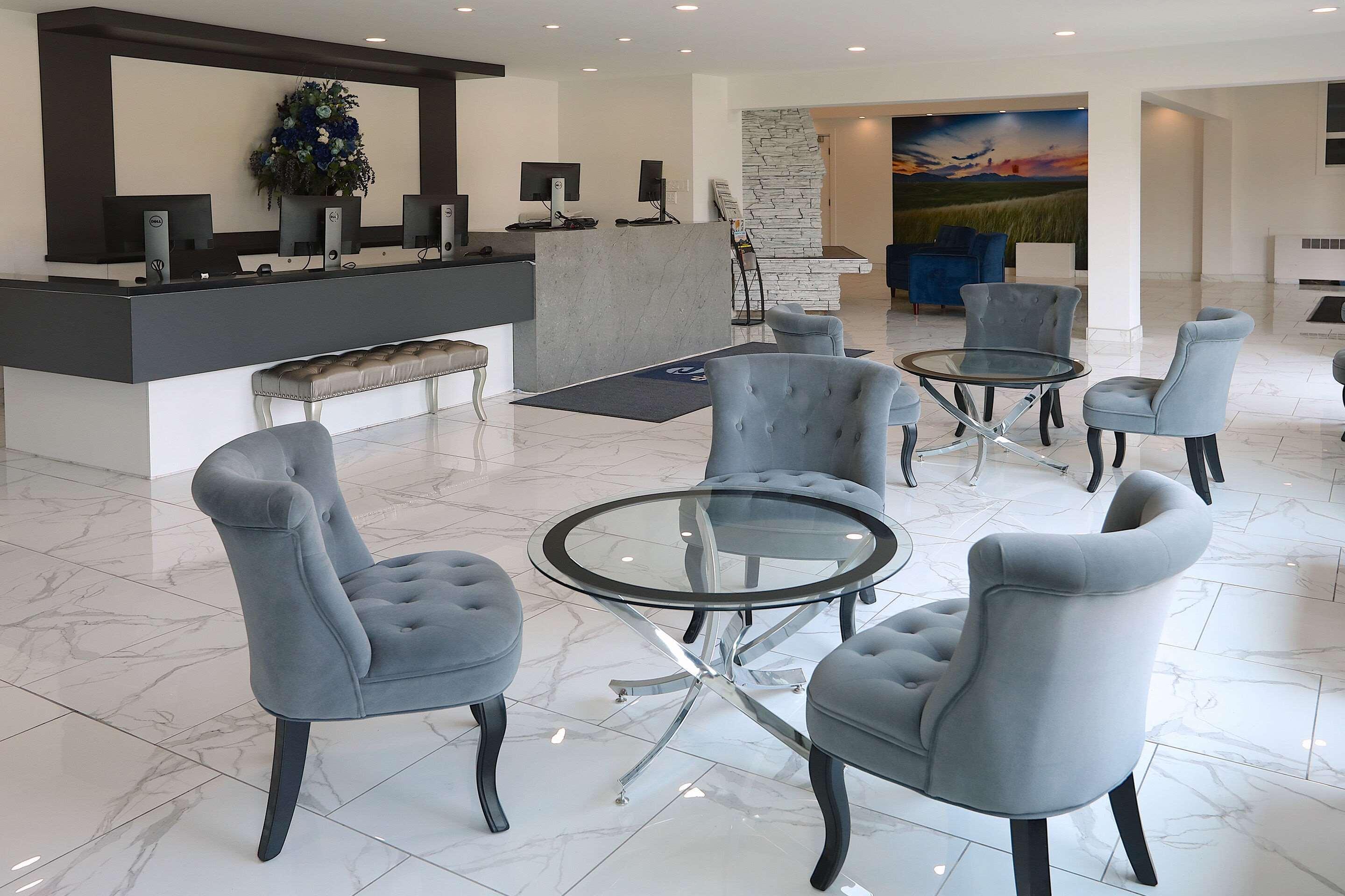 Hotel Clarion Pointe Medicine Hat Exteriér fotografie