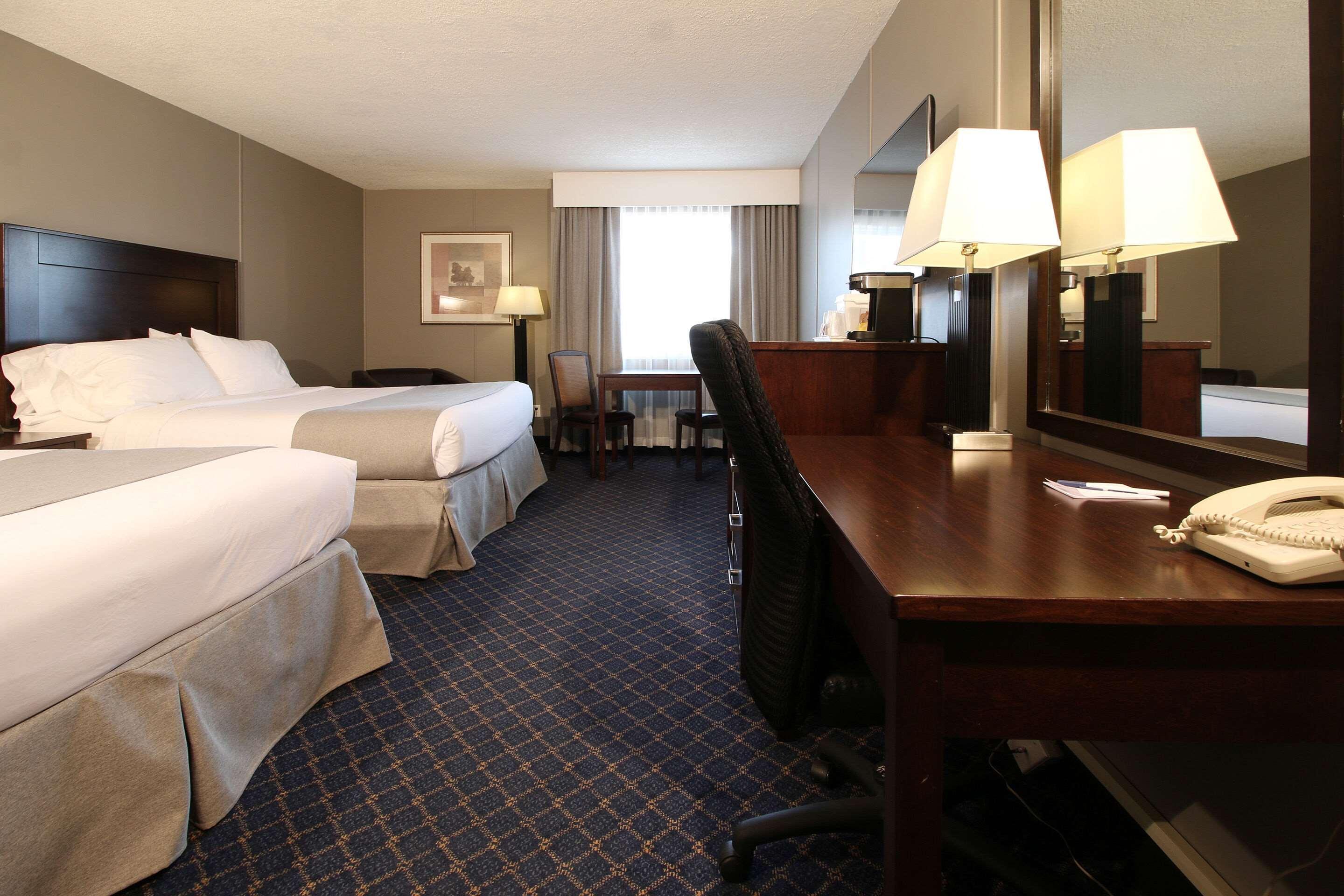 Hotel Clarion Pointe Medicine Hat Exteriér fotografie