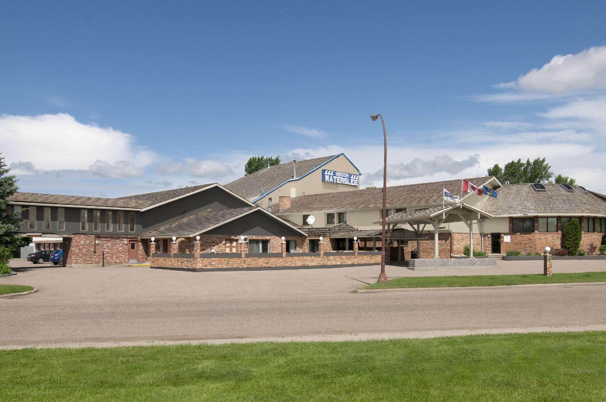 Hotel Clarion Pointe Medicine Hat Exteriér fotografie